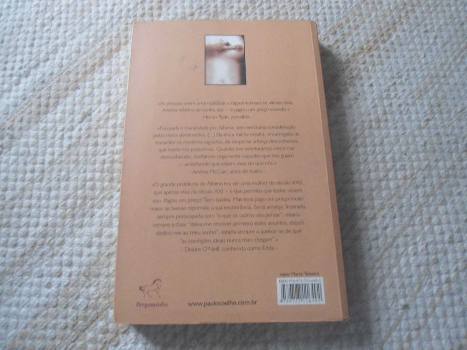 A Bruxa de Portobello por Paulo Coelho