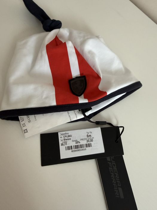 Шапочочка Ferrari дитяча 6 міс.