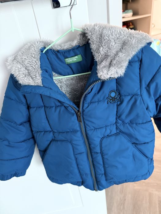 Kurteczka Benetton, kolor niebieski, rozm. 90