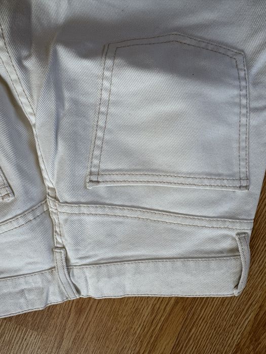 Нові джинси s MNG