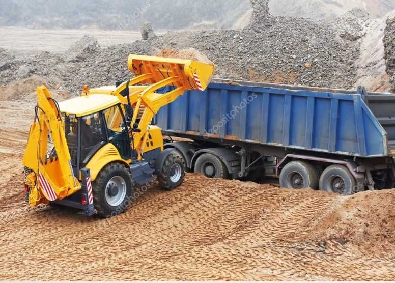 Usługi Koparko Ładowarką Kucie młotem, Koparka, wykopy , transport 20t