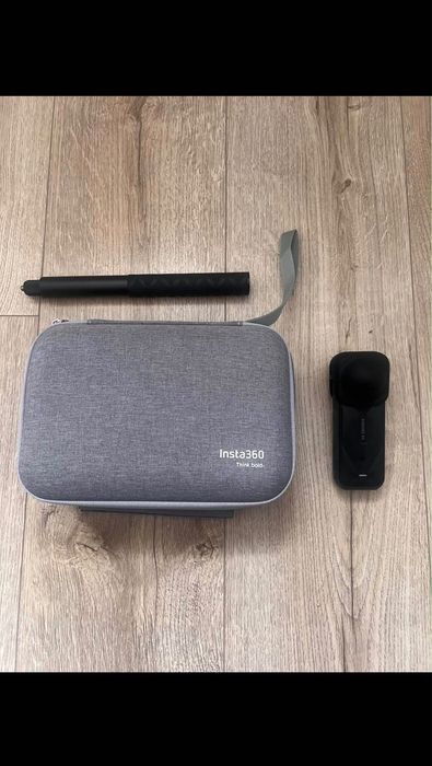Insta360 X5 Essential Bundle Full set
