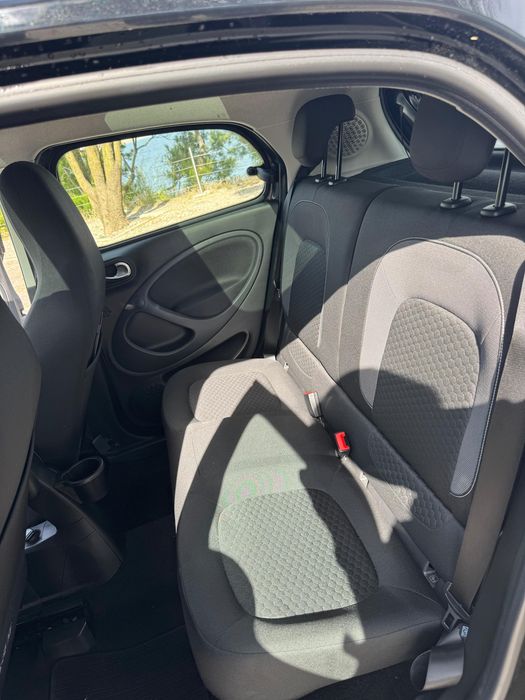 Smart ForFour EQ Full Extras