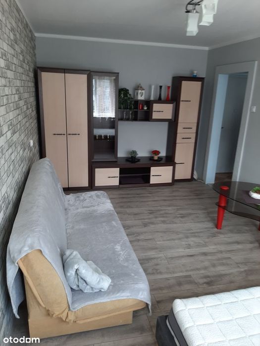 Wynajmę słoneczną kawalerkę na Os. Kaliny 39 niski czynsz 360zł