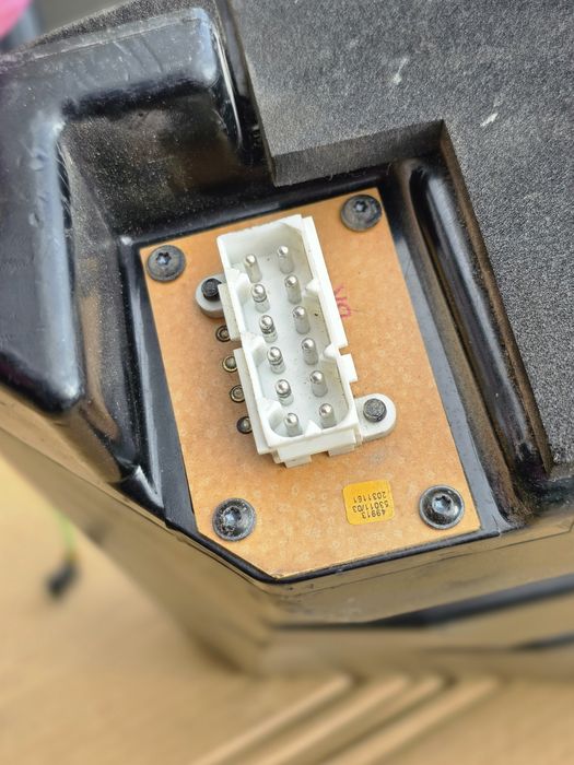 Subwoofer głośnik BMW E39 DSP Top HiFi tuba