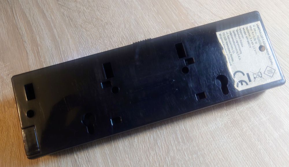 LAMPKA LED Z CZUJNIKIEM Ruchu Czarny prostokąt