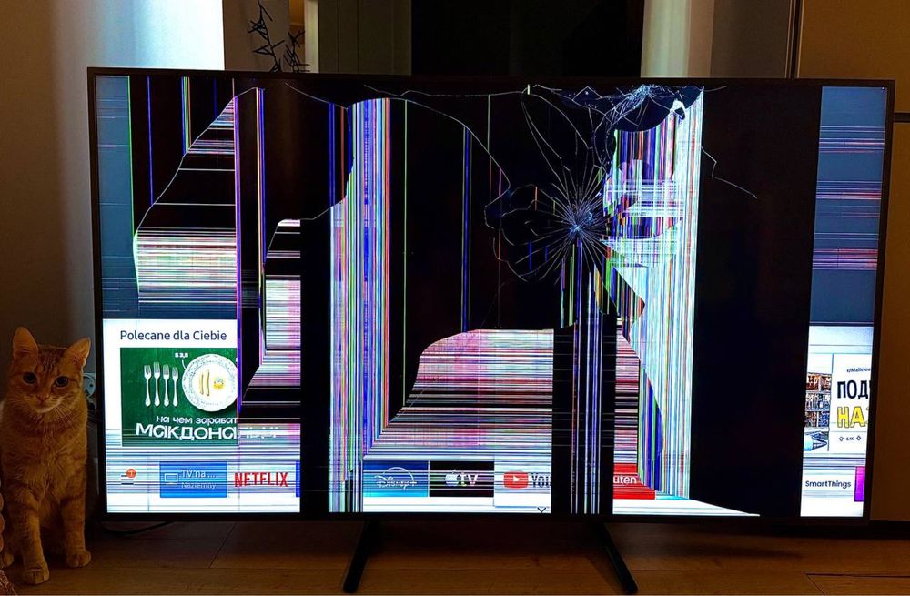 Uszkodzony Samsung 55" UE55RU8002 / Na części / Płyta główna, zasilacz