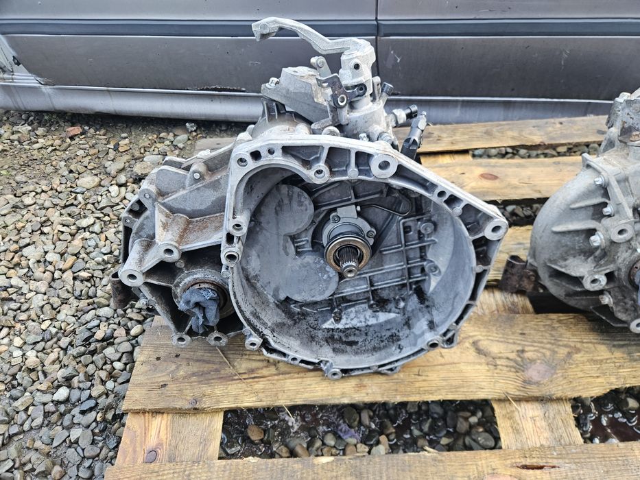 МКПП M32 F40 Механічна Коробка Передач Опель Зафіра Вектра Астра Opel