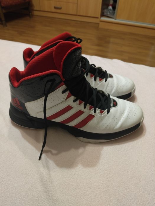 Buty Adidas Cross 'Em 3. Rozm 46