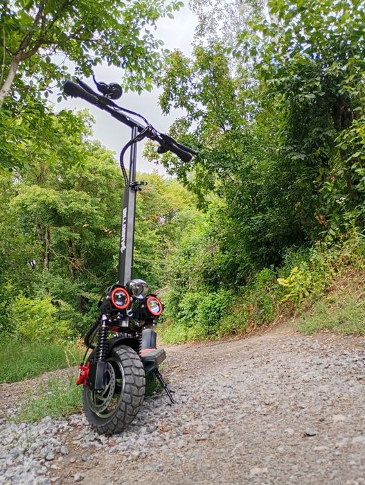 Продаю електро самокат