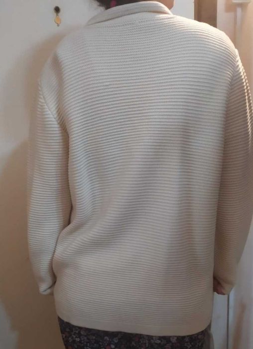 Żakiet z dzianiny beżowy plus size