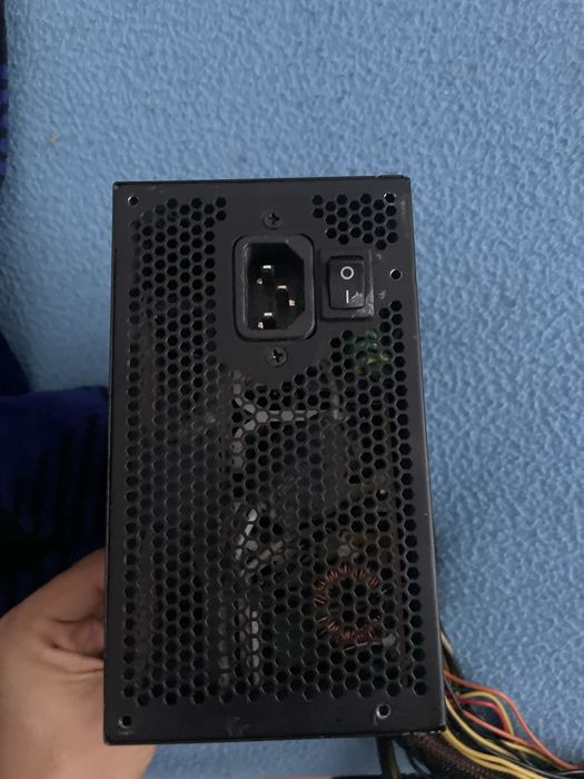 Fonte Alimentação 700W Cooler Master