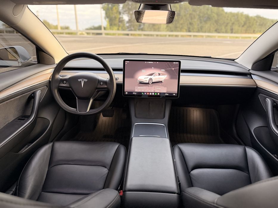 Tesla Model 3 Long Range 82.5 AWD