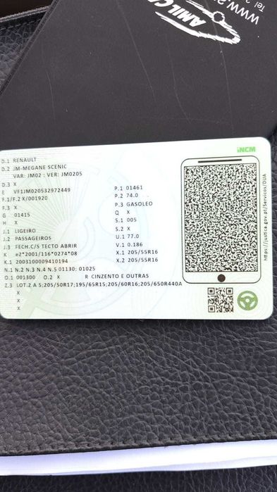 Vendo Renault Scénic 1.5 dCi, de Junho de 2005, com  195.000 km com problemas de injeçao — photo 2
