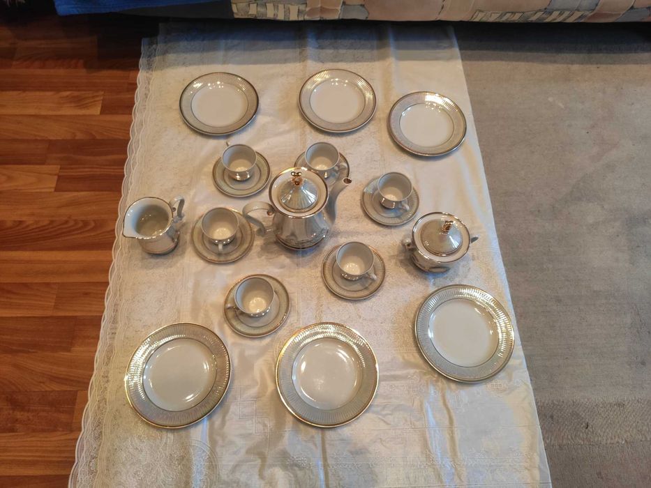 Барановка. Сервиз на 6 персон, с десертными тарелками.