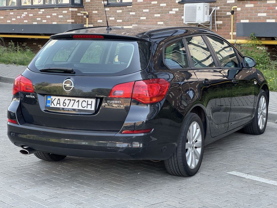 Opel astra 1.4 t