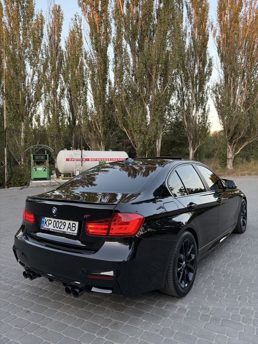 BMW F30 . 3 series