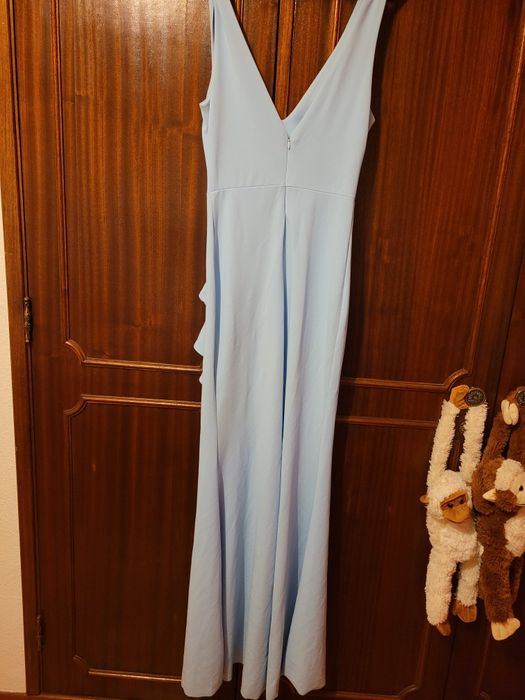 Vestido azul claro de cerimónia