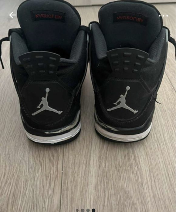 Obuwie sportowe jordan 4