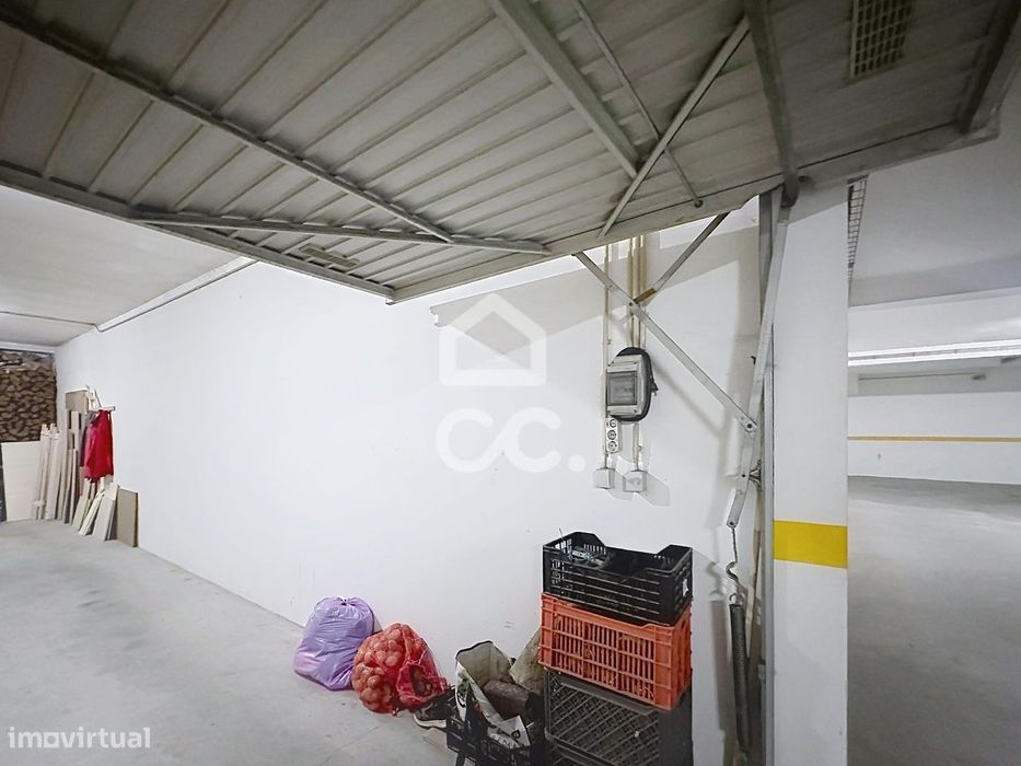 Apartamento T3 Moderno com Open Space, 3 Varandas e Suite