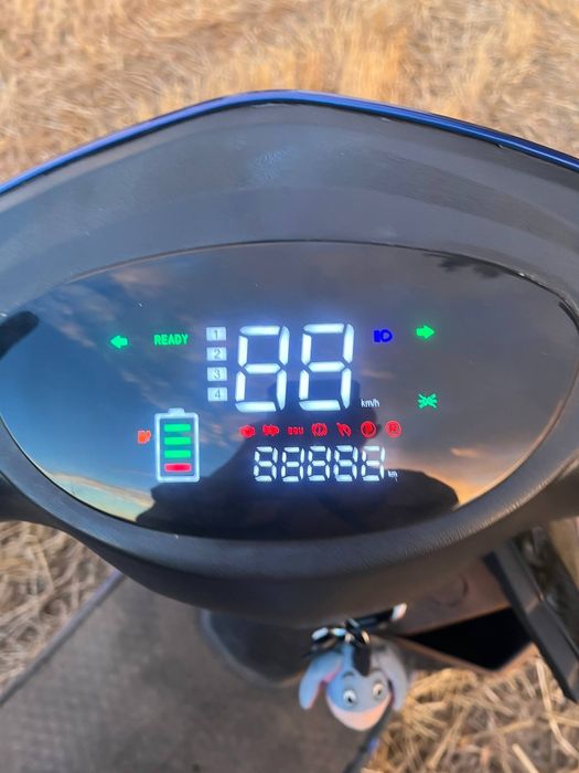 Продається спарк сп 2000