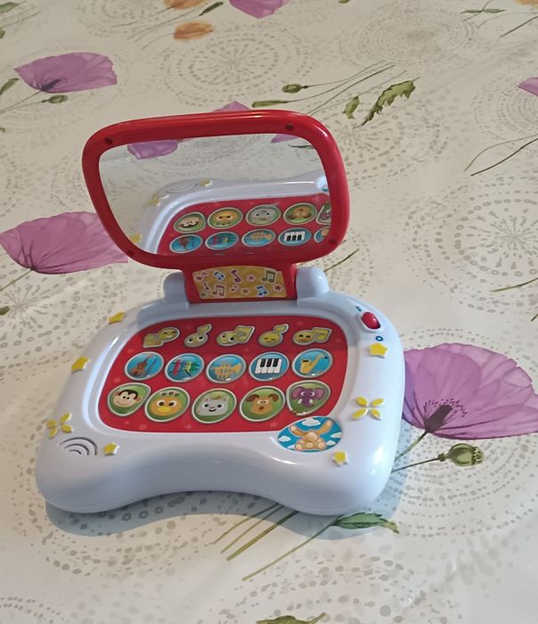 Laptop edukacyjny