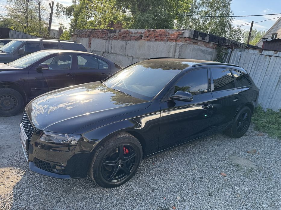 Audi A4 B8 TFSI RS Look в ідеальному стані