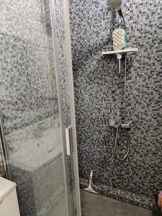 Сдам полн. 2- к.квартиру в р-не комплекса "Славутич-Арена"