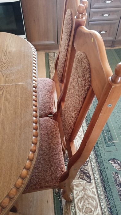 Стіл кухонний, стан відмінний.