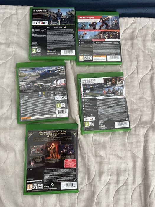 Gry na xbox one.