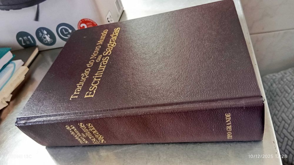 Tradução do Novo Mundo das Escrituras Sagradas