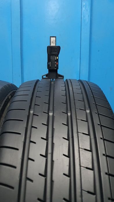 235/60 R18 Markowe opony letnie Yokohama  - bez napraw  - Rok 2022