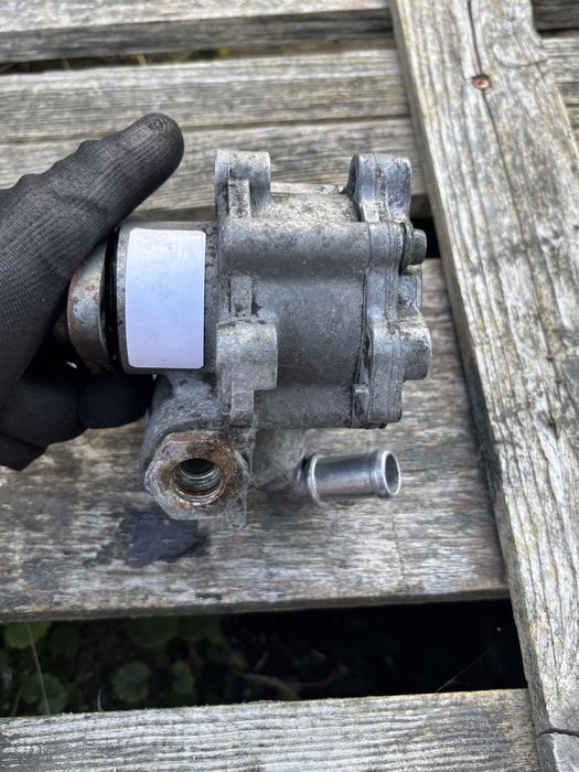 Pompa wspomogania LUK LF-30 E36E39 E46 E60 M54