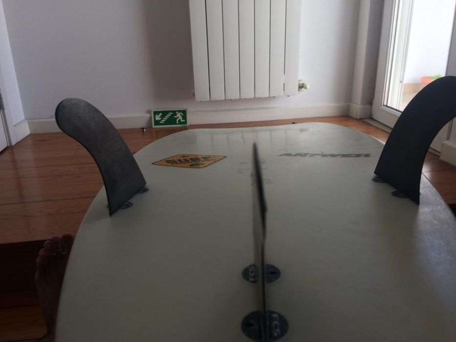 Prancha de Surf - 5'10- SuperBrand