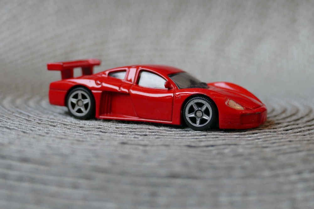Siku autko Sportowe Sniker 2569