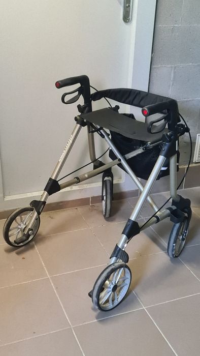 Ролятор, ходунки