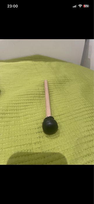Besta de madeira brinquedo