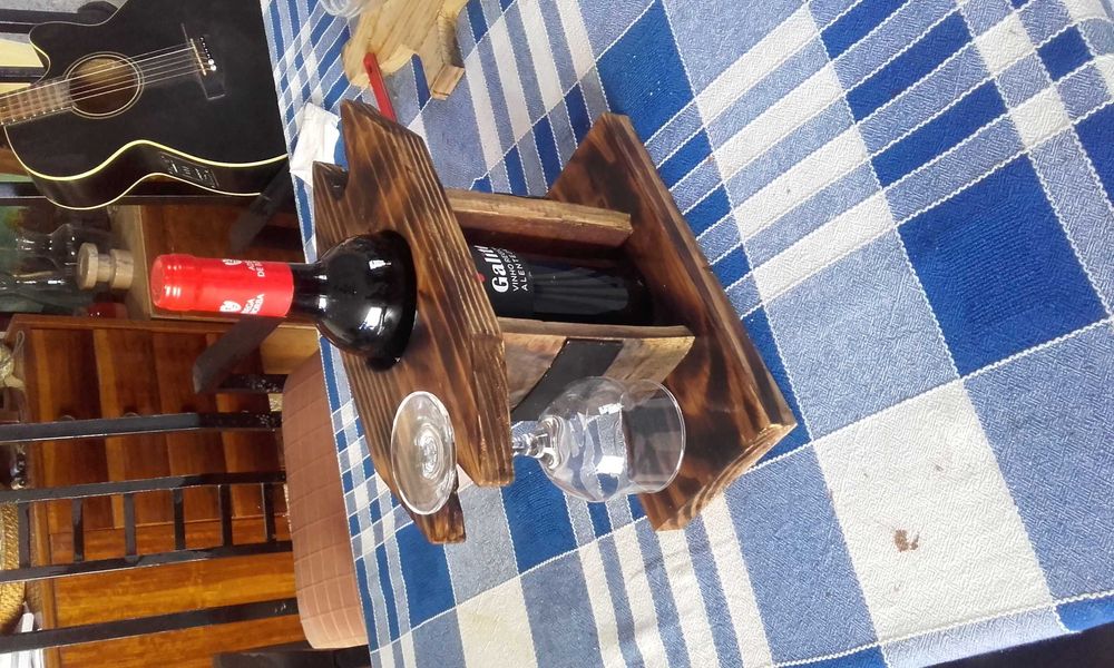 Suporte garrafa e copos