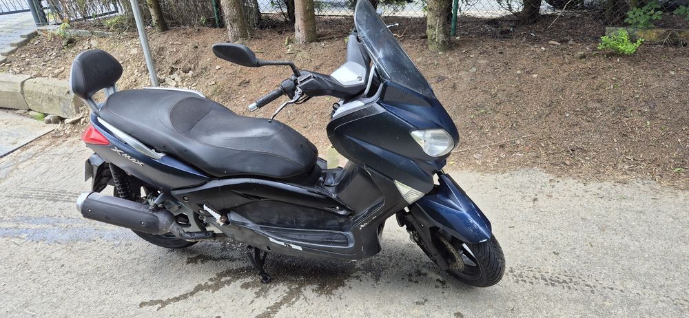 Yamaha X max 125 cm3 250 cm3 xmax