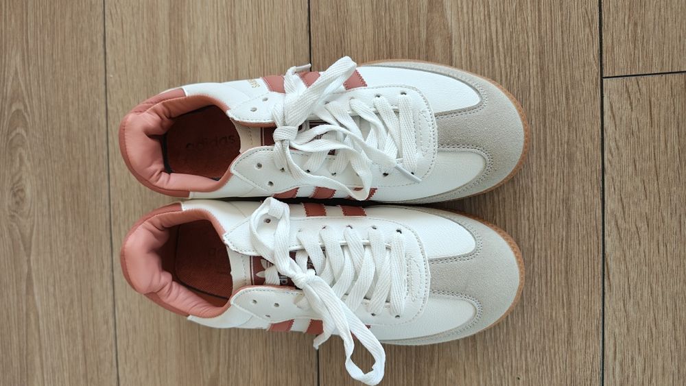 Buty Adidas rozmiar 39