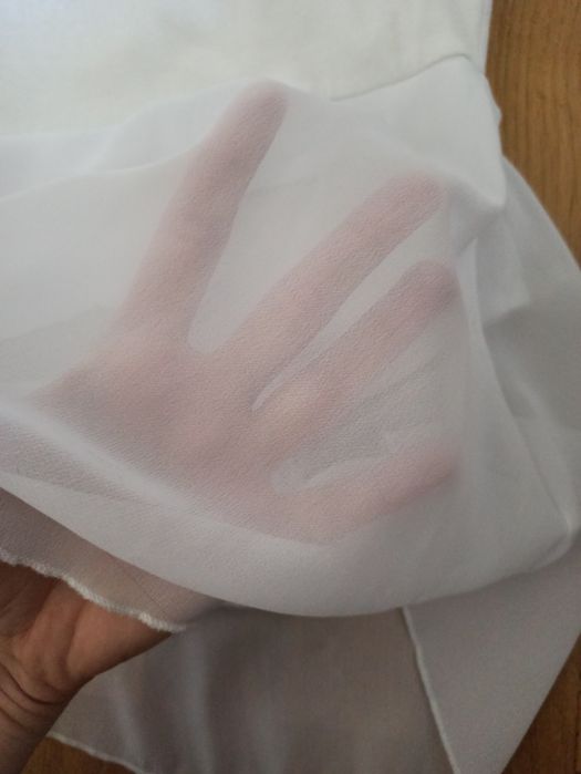 Białe body baletowe z halką, rozmiar 110/116 krótki rękaw