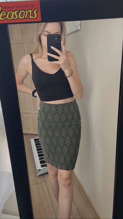 Nowa spódnica obcisła elegancka khaki XS