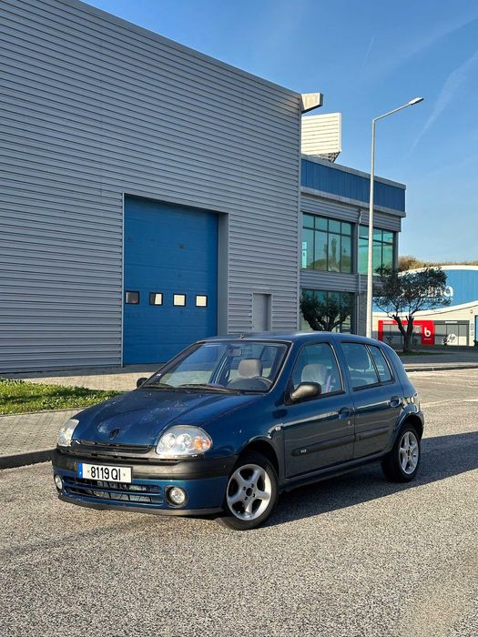Renault Clio 1.2 RXE ano 2000 — photo 2
