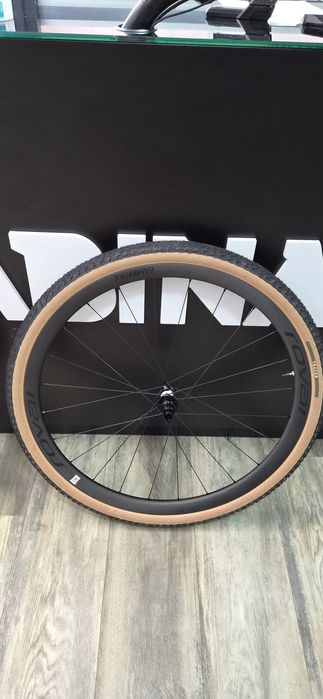 Rodas Roval Terra CL Carbono - Gravel/Estrada - NOVAS - SRAM XDR