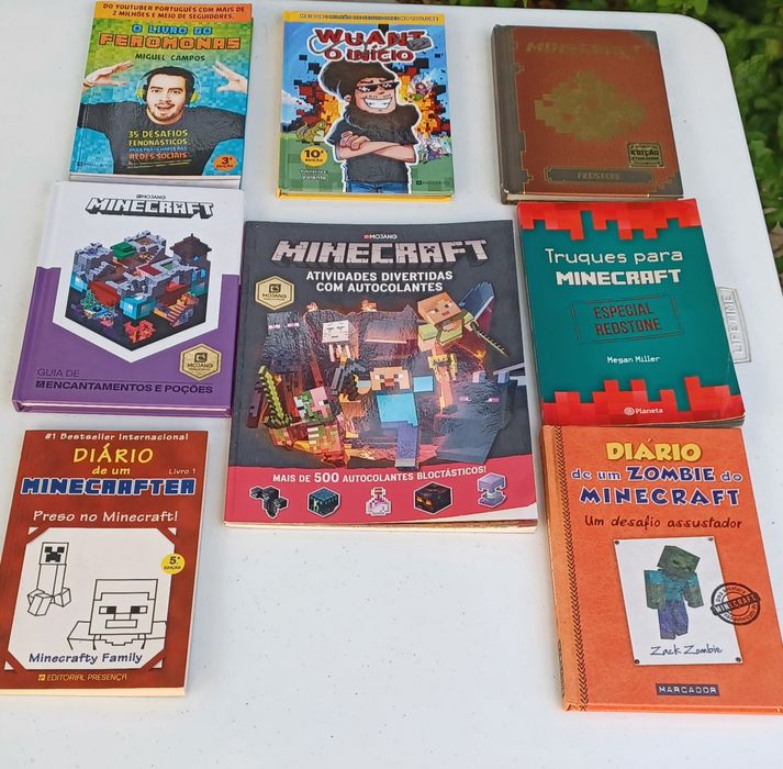 Lote de 7 livros minecraft e outro