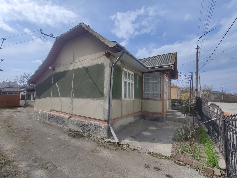 Продаж будинку у Трускавці