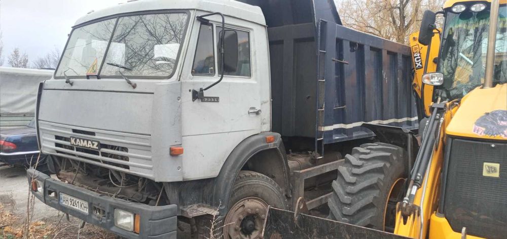 Самоскид КамАЗ 6520