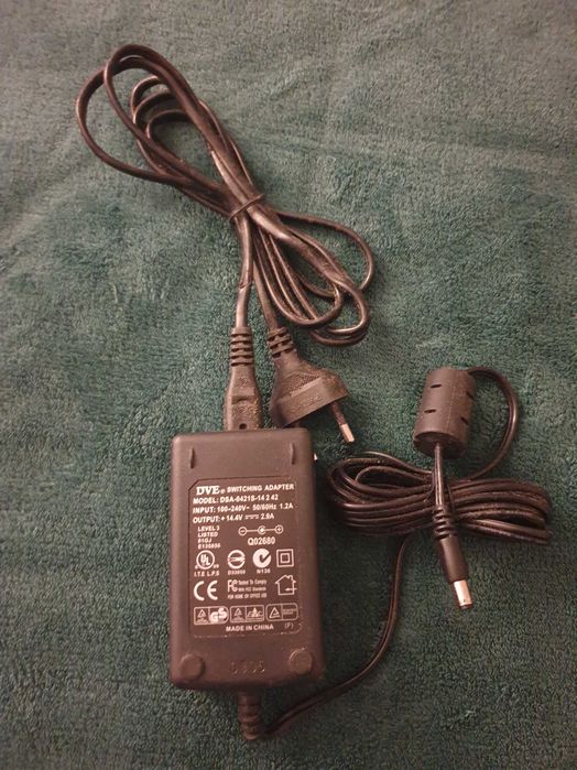 DVE switching adapter dsa 0421S-14 2 42