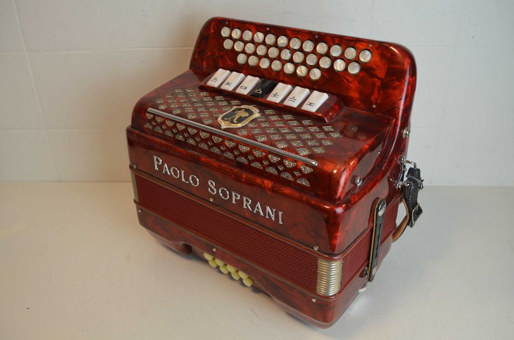 Concertina Paolo Soprani 3 voz   Tonalidade. Do - Made in Italy