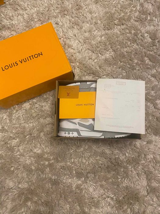 Lv skate louis viutton